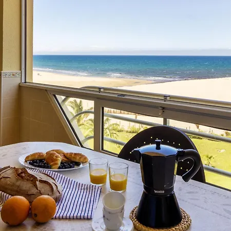 Apartman Deveses Frente Al Mar *