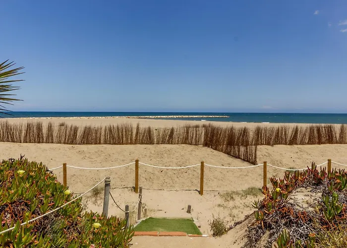 Deveses Frente Al Mar Apartment *